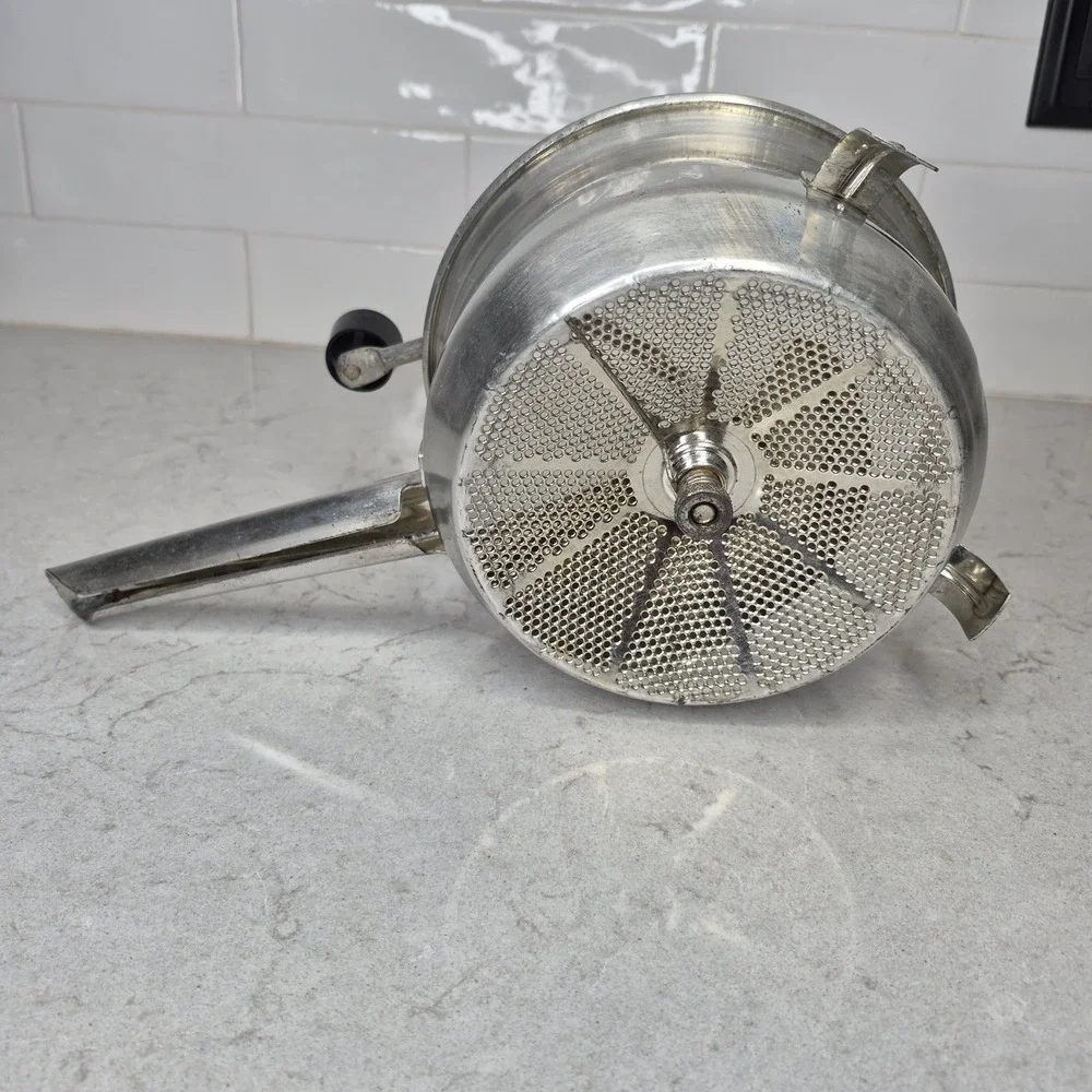 Vintage Foley Food Mill No. 101 Stainless Steel‎ 2 Quart Masher Ricer Strainer